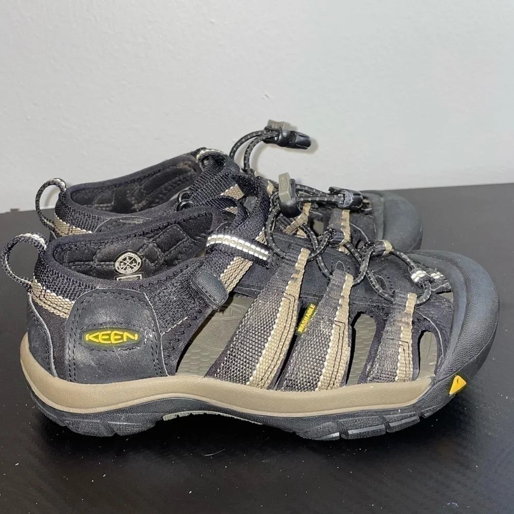 Keen Sandal Newport Adventure H2 Fisherman Waterproof Outdoor Sandals